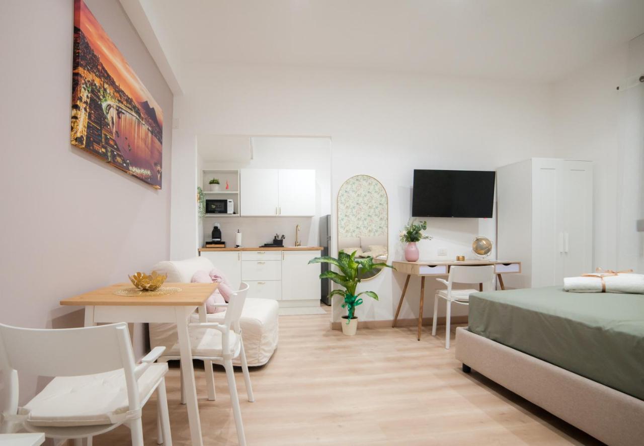 Appartement Michelangelo 80 Naples